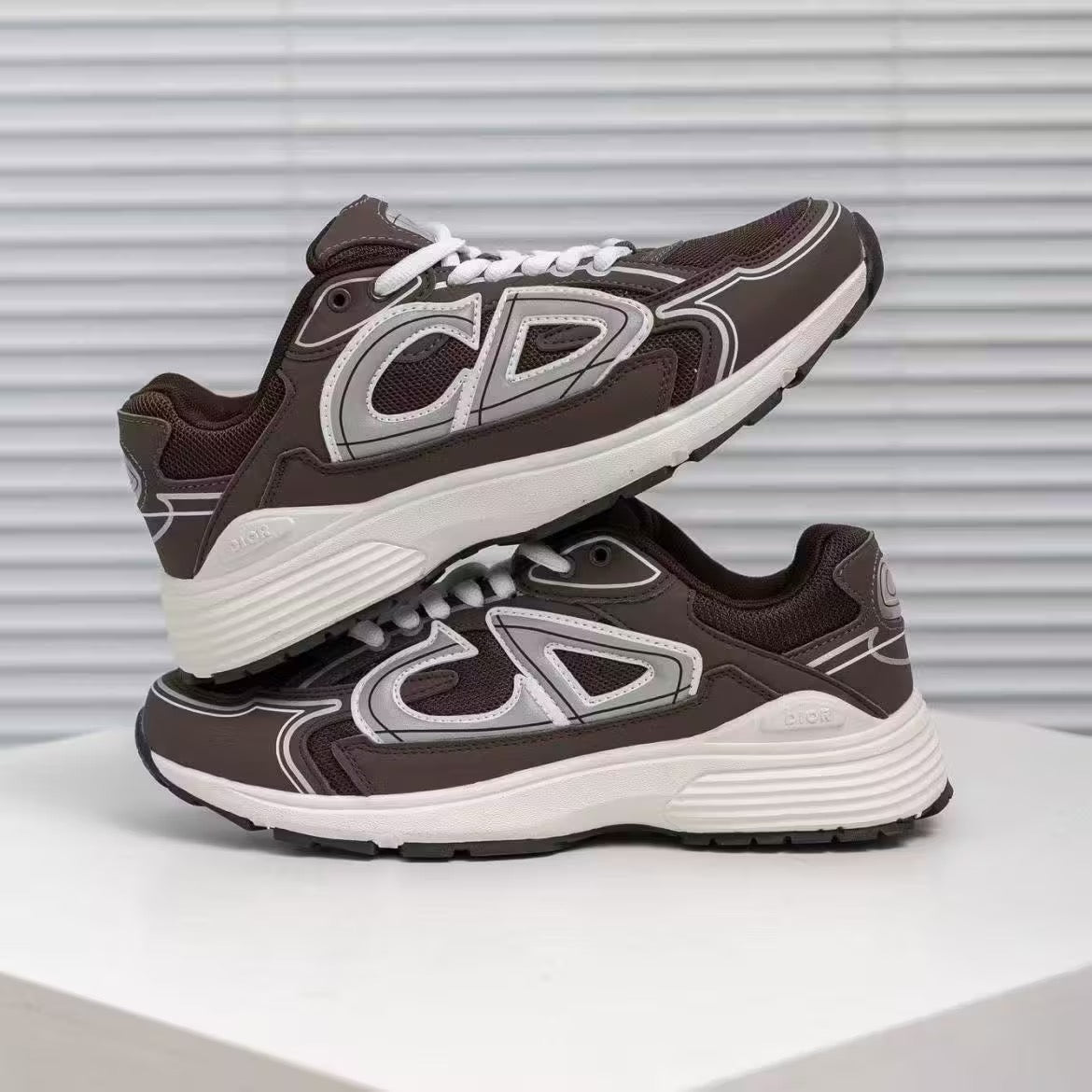 Dior B30