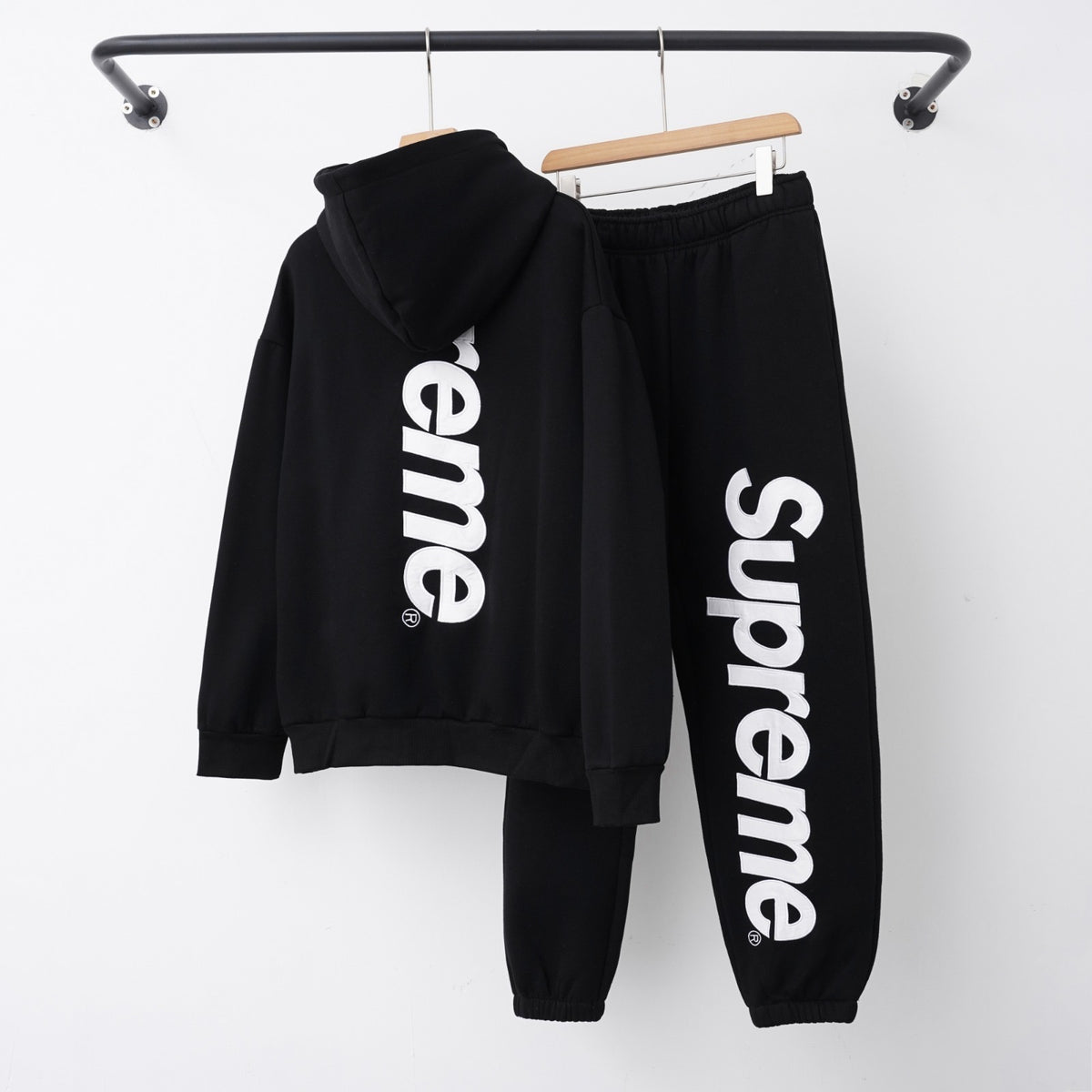 Supreme Hoodie & Sweatpants Set