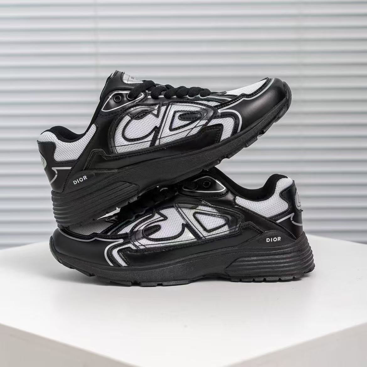 Dior B30