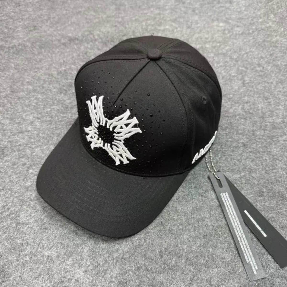 Amiri Hat