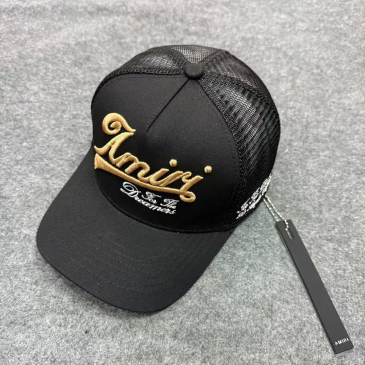 Amiri Hat