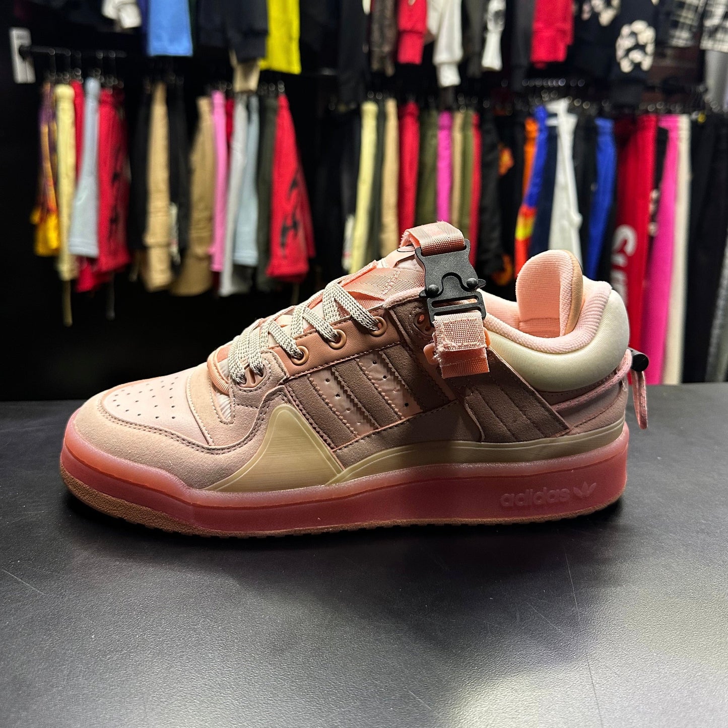 Bad bunny pink qckPR