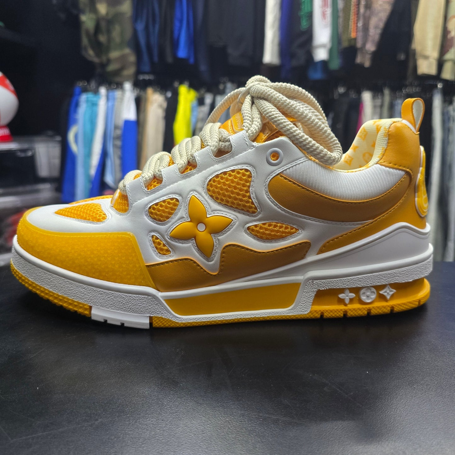 Louis Vuitton Time Out Yellow Sneaker qckPR