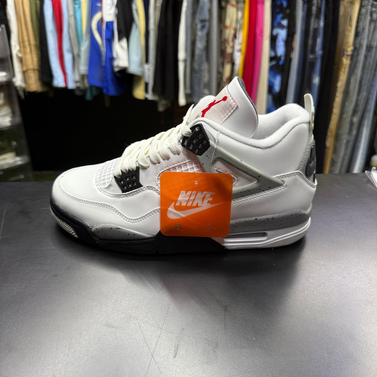 Air Jordan 4 White Cement (2025) qckPR