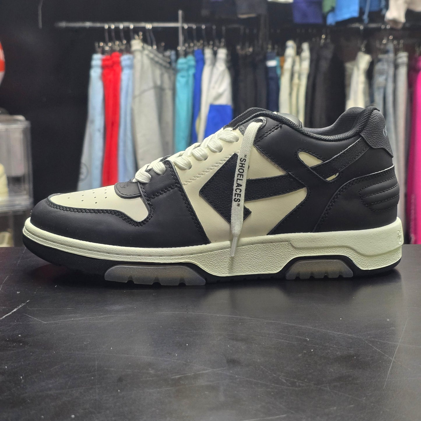 Off-White GYM Shoes Lovers Black qckPR