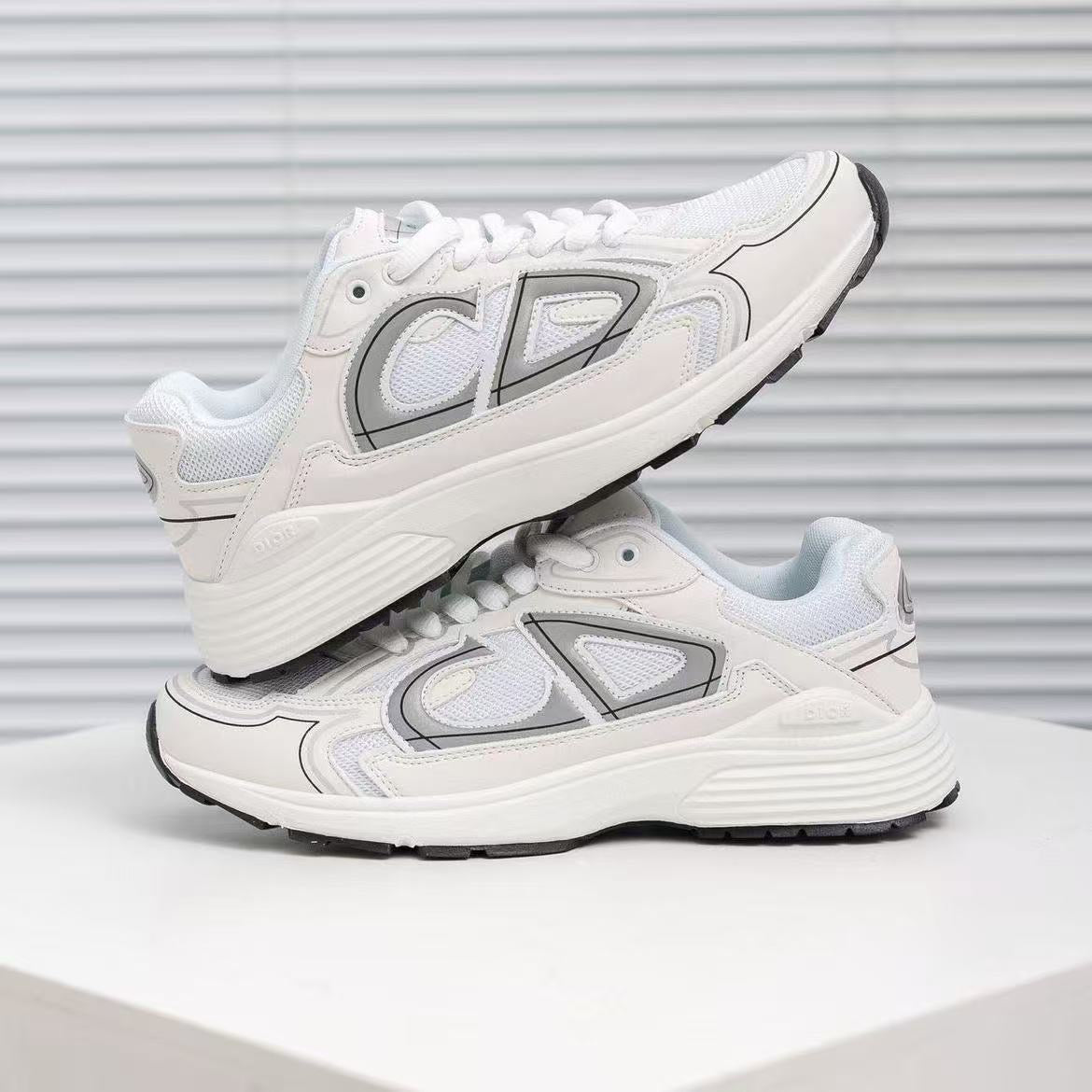 Dior B30