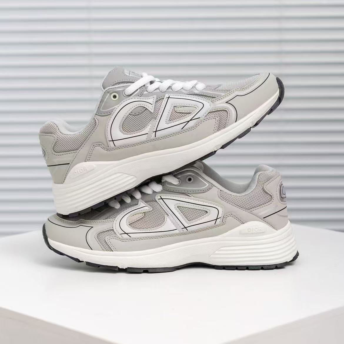 Dior B30