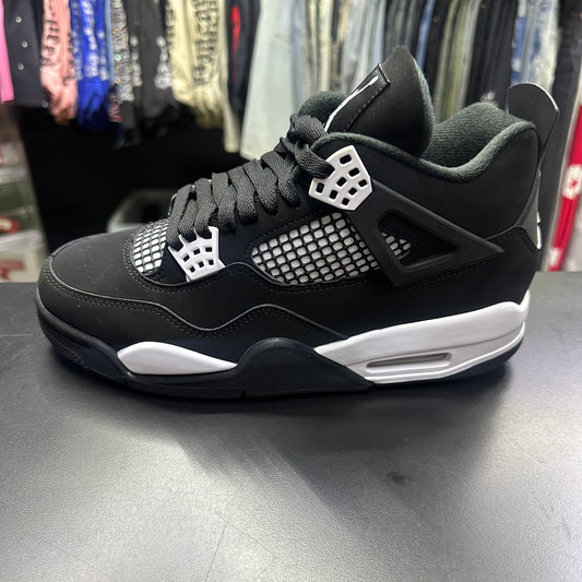 Retro 4 White Thunder