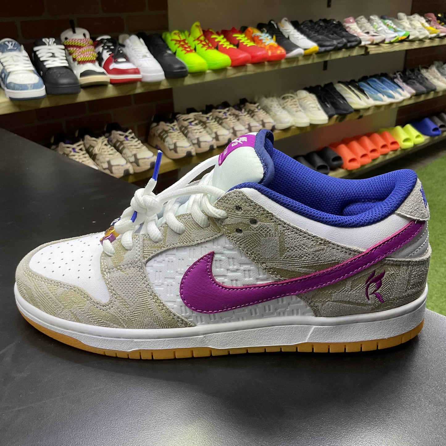 Nike Low Raysal Leal