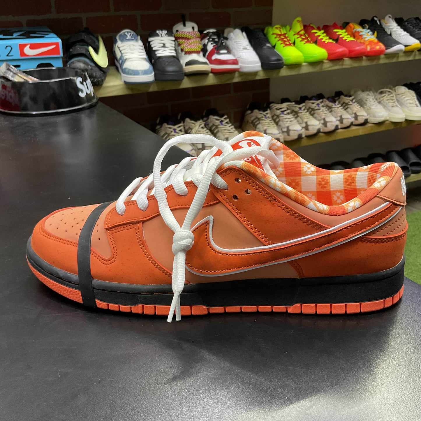 Nike Low Orange Lobster