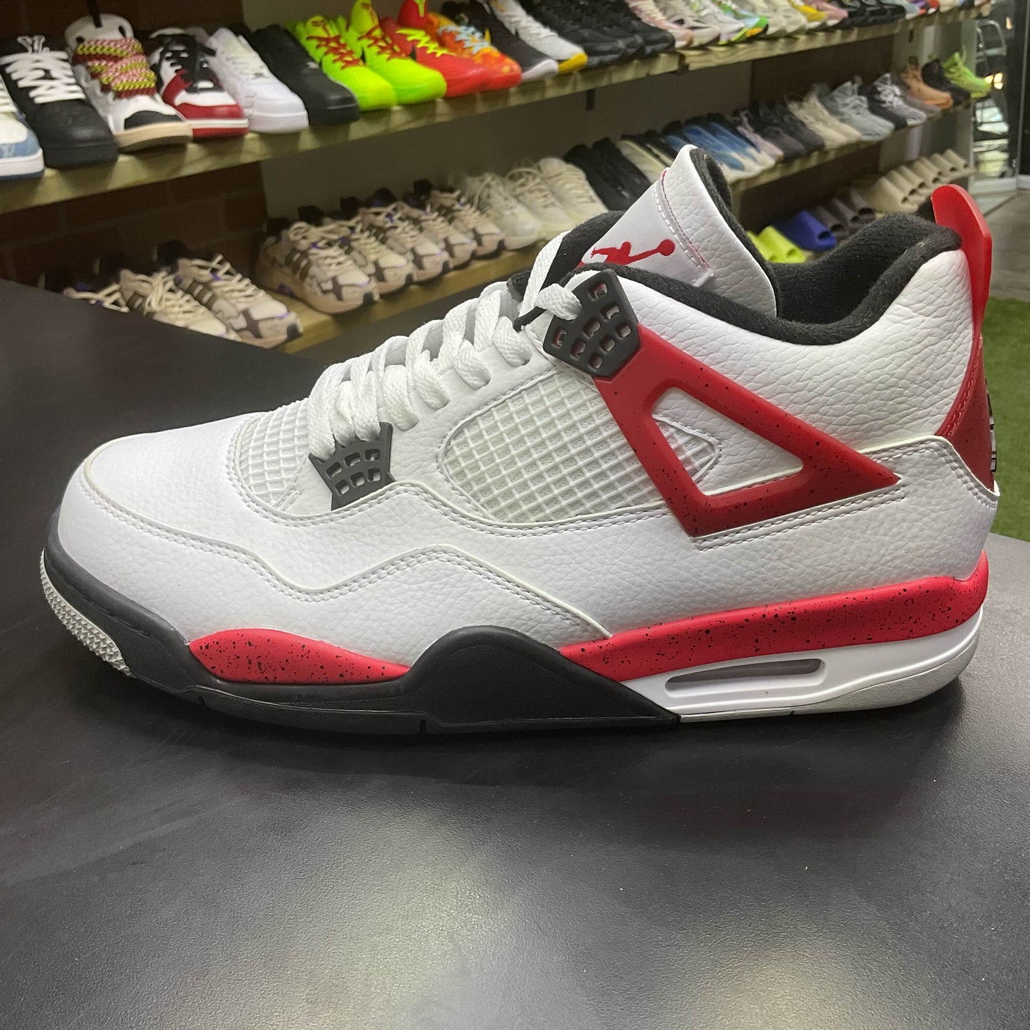 AirJordan 4 Red Cement