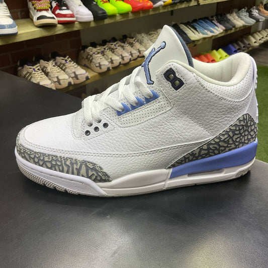 AirJordan 3 Mid UNC