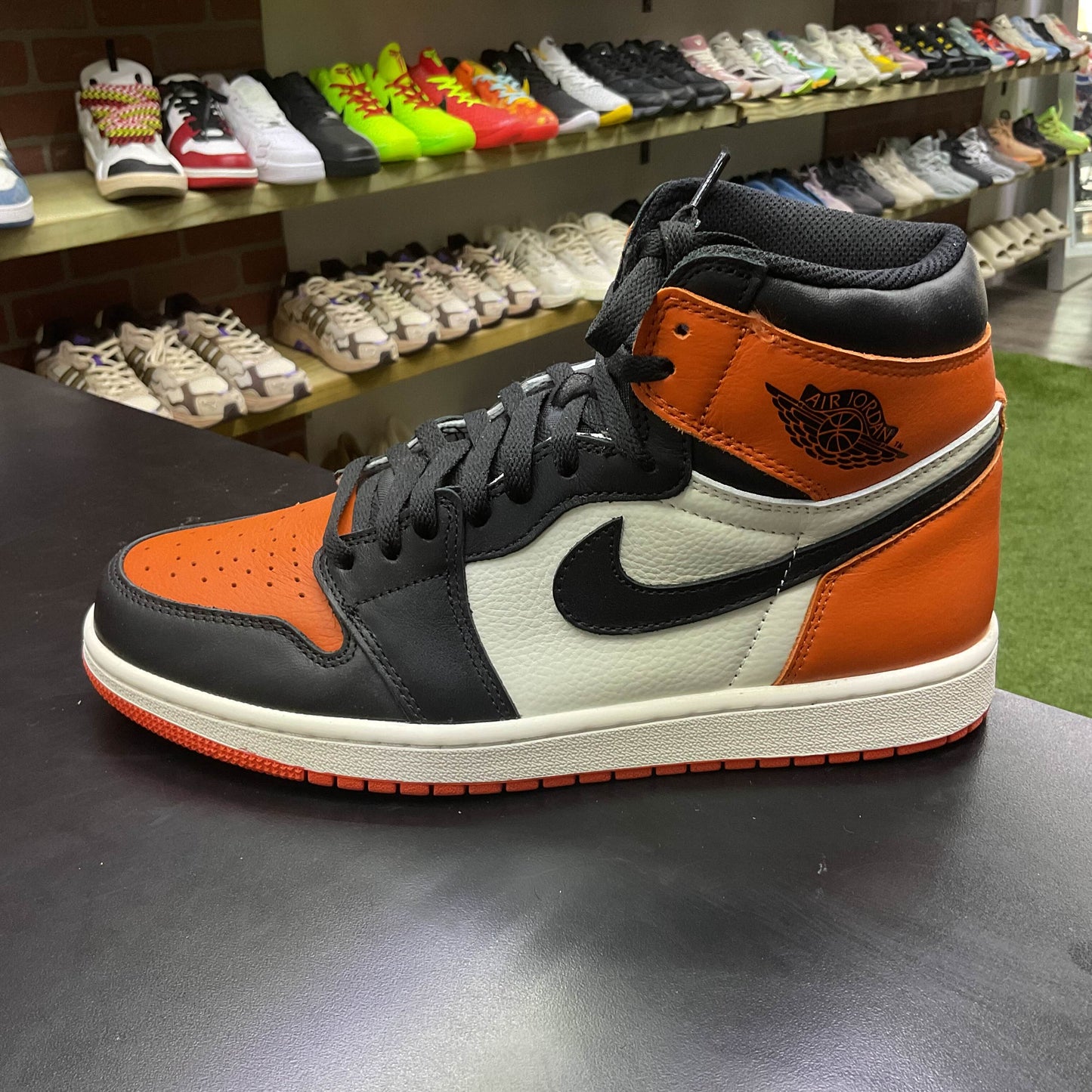 AirJordan 1 Shattered Backboard